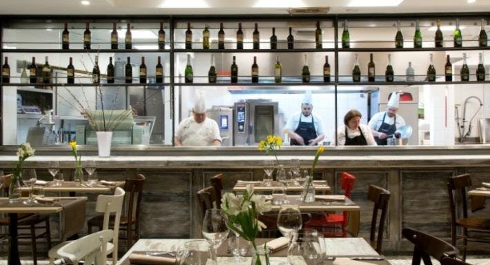 Photo of restaurant Gourmeet in Chiaia, Naples - Photo 2