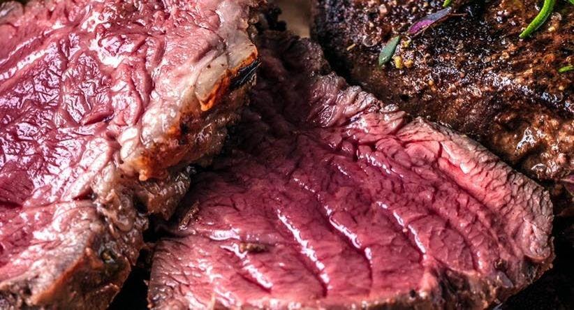 Restaurant Leon Filetteria Bisteccheria in Tuscolano, Rome