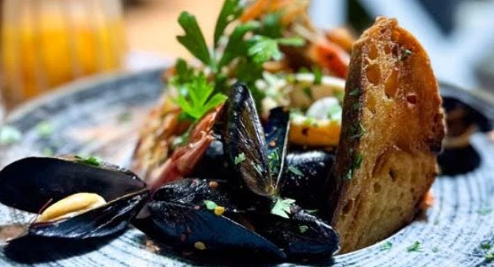 Restaurant Trattoria Chiaia 82 in Chiaia, Naples