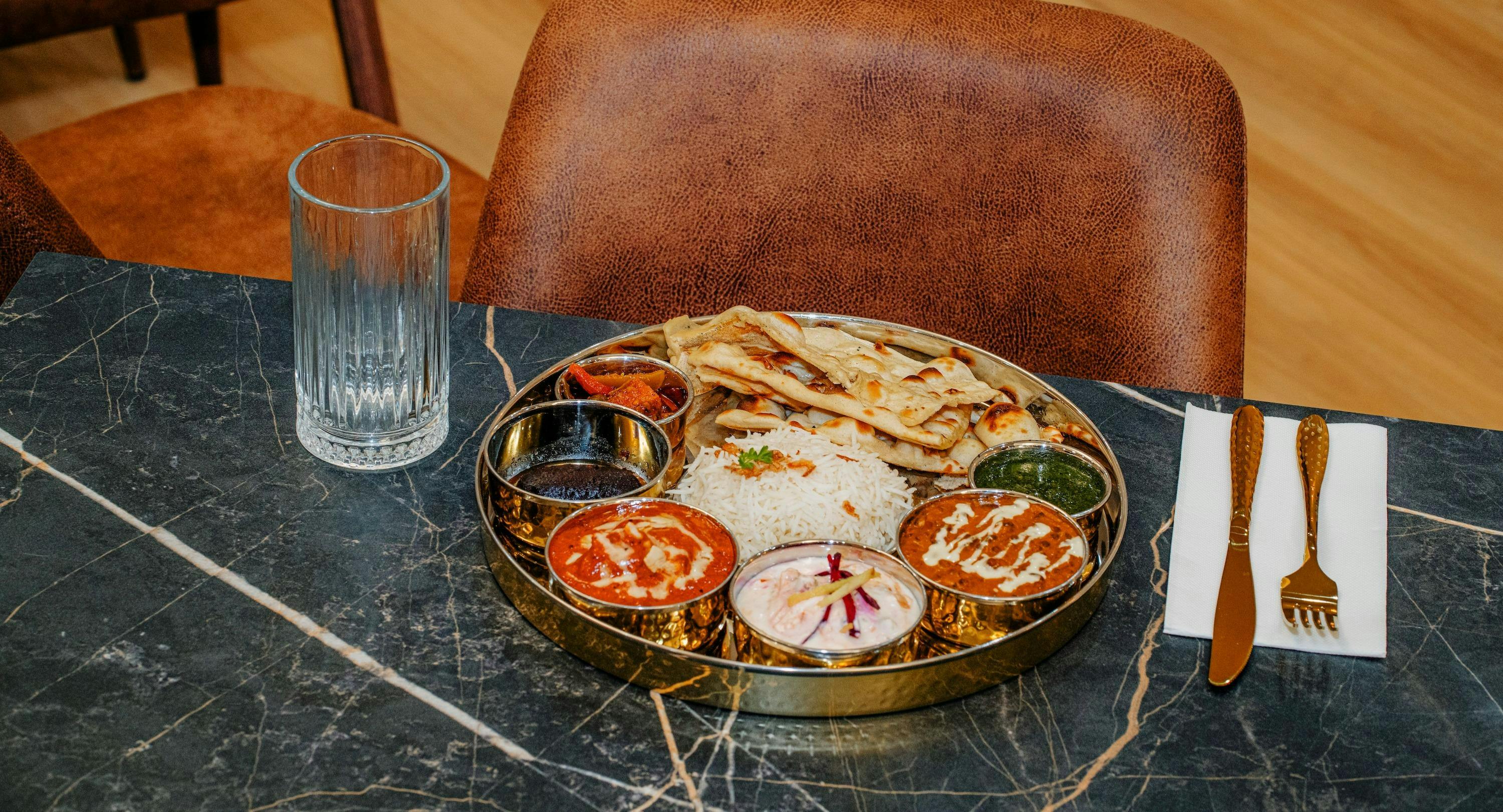 Restaurant The Omni Restaurant in Hindmarsh, Adelaide