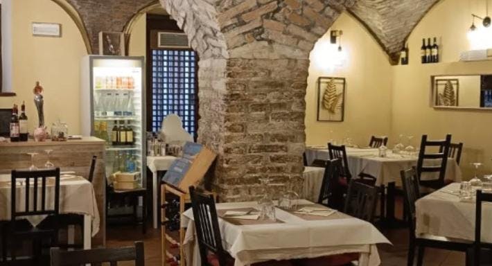 Ristorante The Cave - Ristorante - Bar a Desenzano del Garda, Brescia