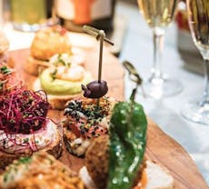 Restaurant Delicatessen WeeGee in Tapiola, Espoo