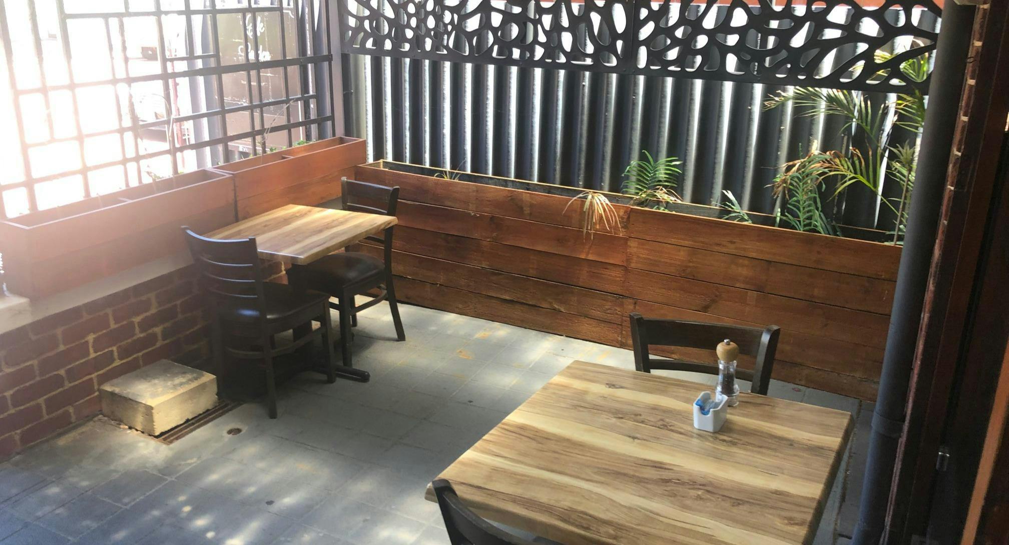 Photo of restaurant Rotana Garden Lounge and Grill in Maylands, Perth - Photo 5