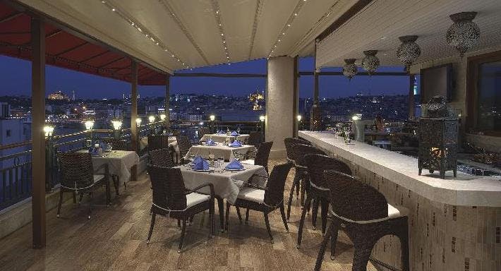 Beyoğlu, İstanbul şehrindeki Galata La Bella Teras Restaurant restoranının fotoğrafı - Photo 2