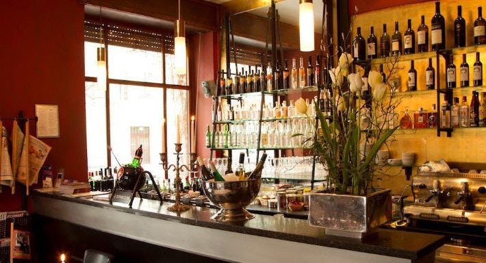 Photo of restaurant Jolesch in Kreuzberg, Berlin - Photo 9