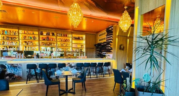 Restaurant Stonewater Indian Restaurant in Mount Pleasant, Perth