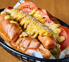 Restaurant East River | American Pub in Centre, Milan