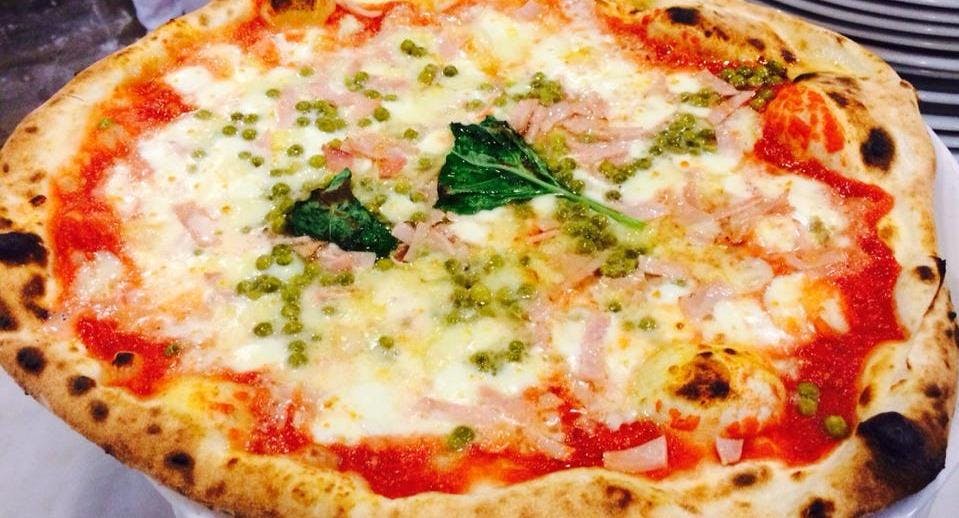 Restaurant Solopizza Napoli in Porto, Naples