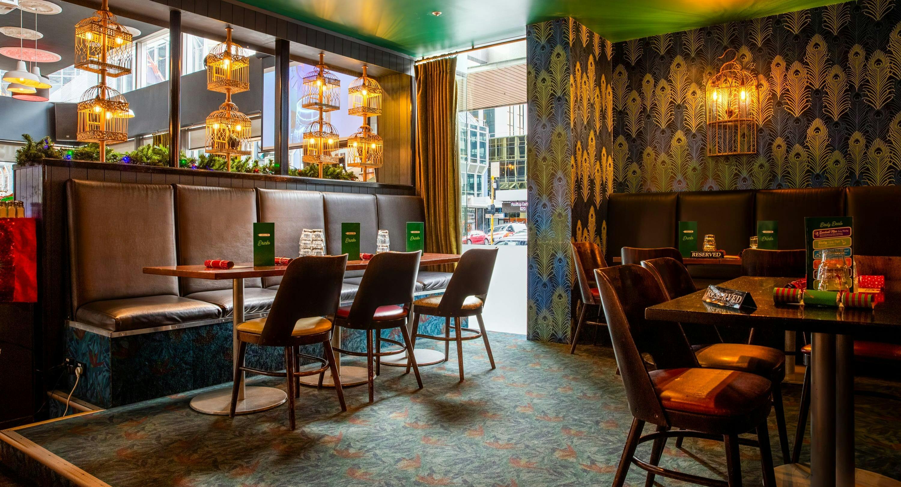 Restaurant The Green Man Pub in Wellington Central, Wellington City