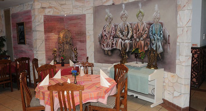 Image 1 of restaurant India Gate Restaurant
