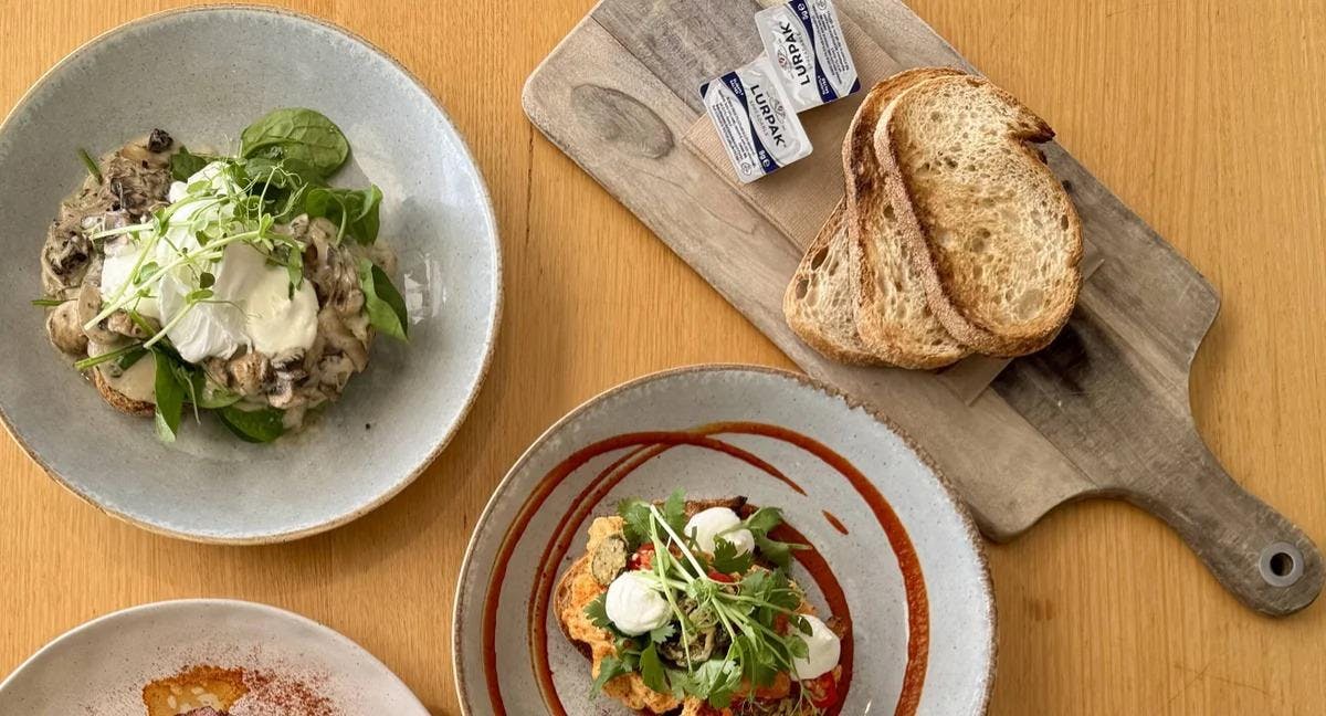 Restaurant The Tribute Coffee and Kitchen Mount Hawthorn in Mount Hawthorn, Perth