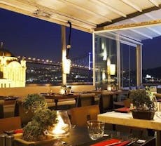 Ortaköy, İstanbul şehrindeki Banyan Restaurant restoranı