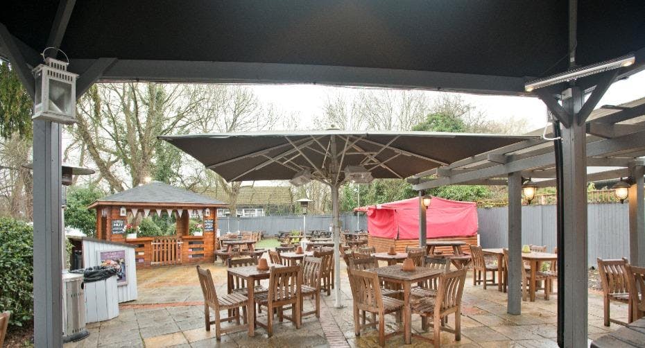 Restaurant Coach & Horses, Ickenham in Harrow, London