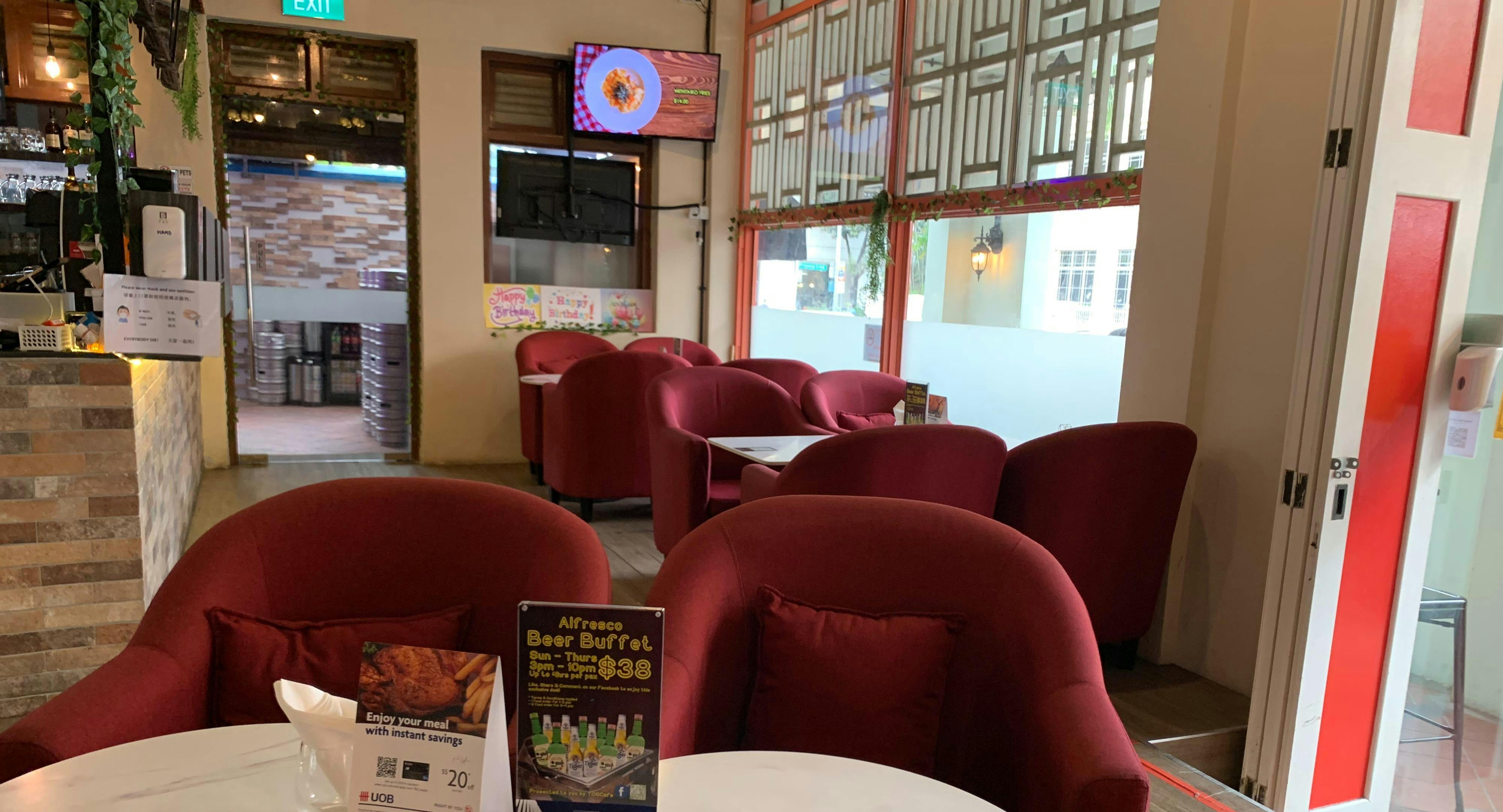 Photo of restaurant The Old Straits Cafe in Dhoby Ghaut, 新加坡