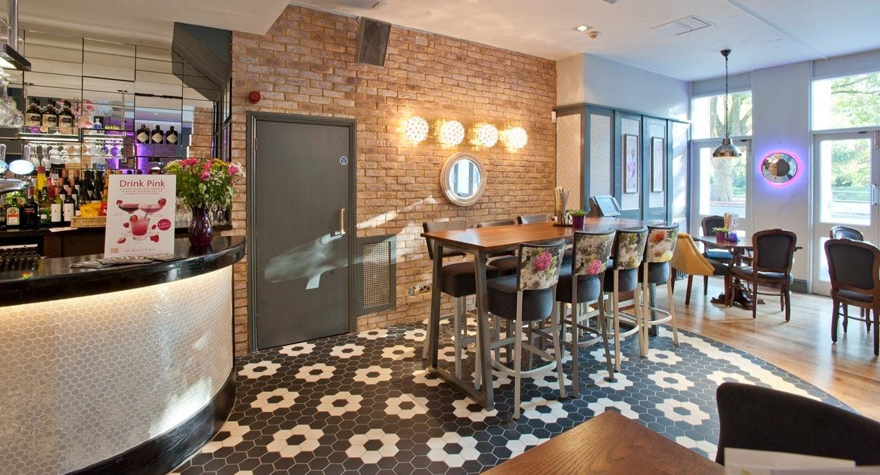 Photo of restaurant Slug and Lettuce Southampton in City Centre, Southampton