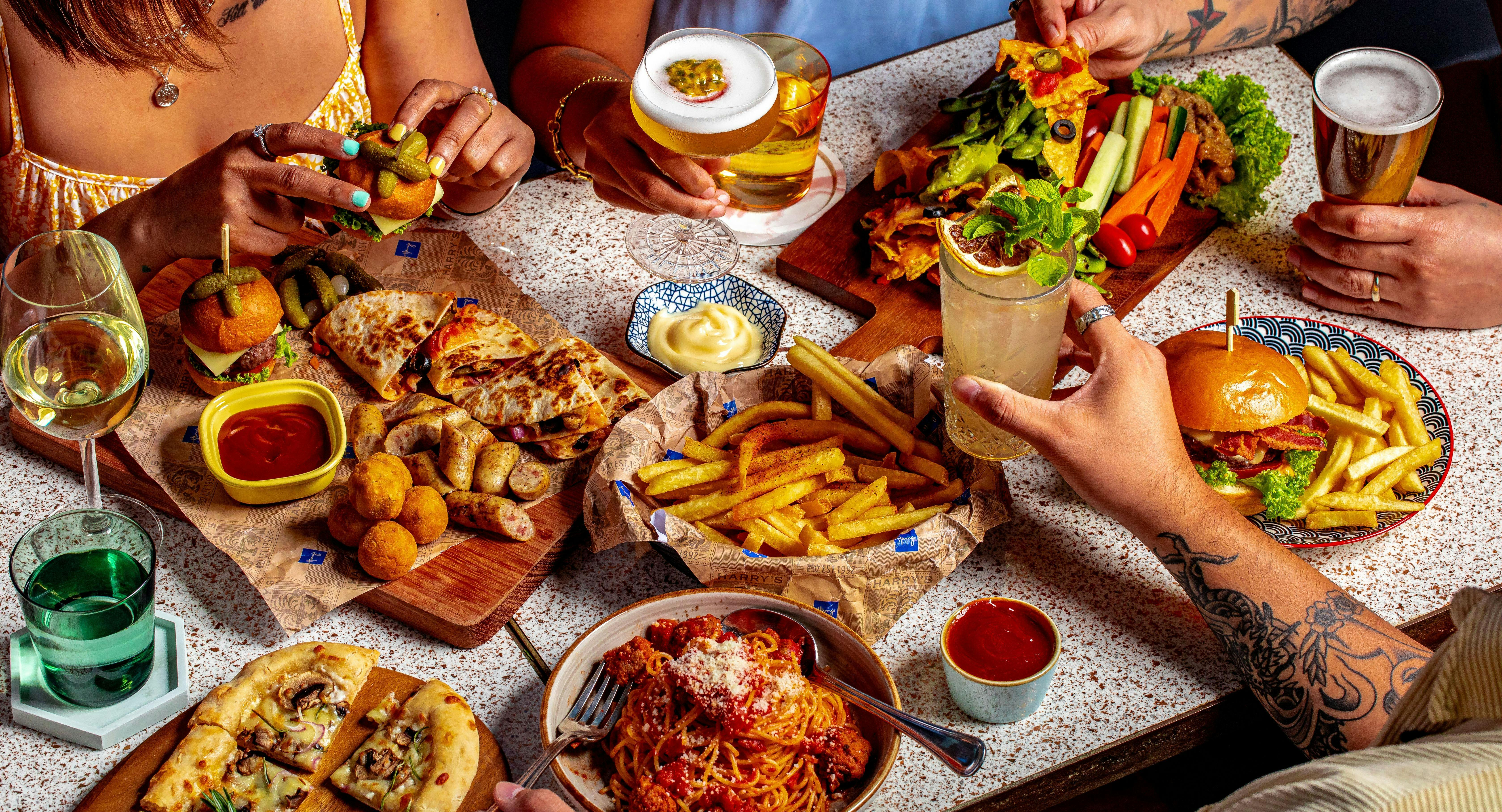 Photo of restaurant Harry's - Marina Bay Link Mall in Bayfront, 新加坡