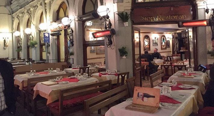 Beyoğlu, Istanbul şehrindeki Stop Restaurant restoranının fotoğrafı