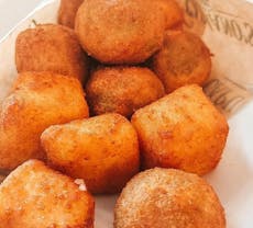 Restaurant Pizzeria Capuano's - Borsieri in Isola, Milan