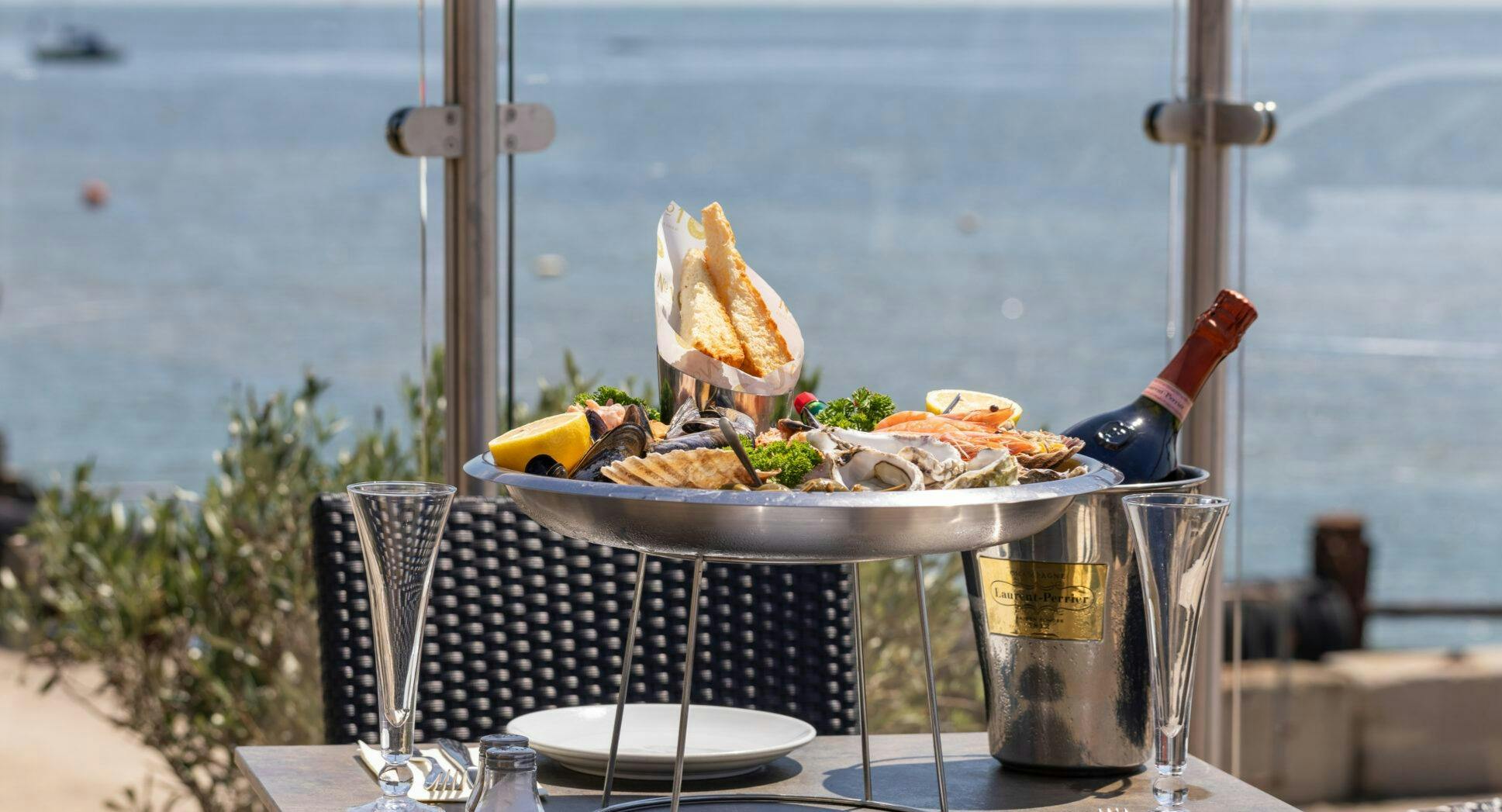 Photo of restaurant No.1 Cocklesheds in Leigh-on-Sea, Southend-on-Sea - Photo 9