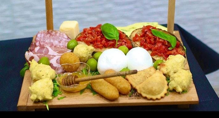 Restaurant Pub & Grill Cozzolino in Barra, Naples