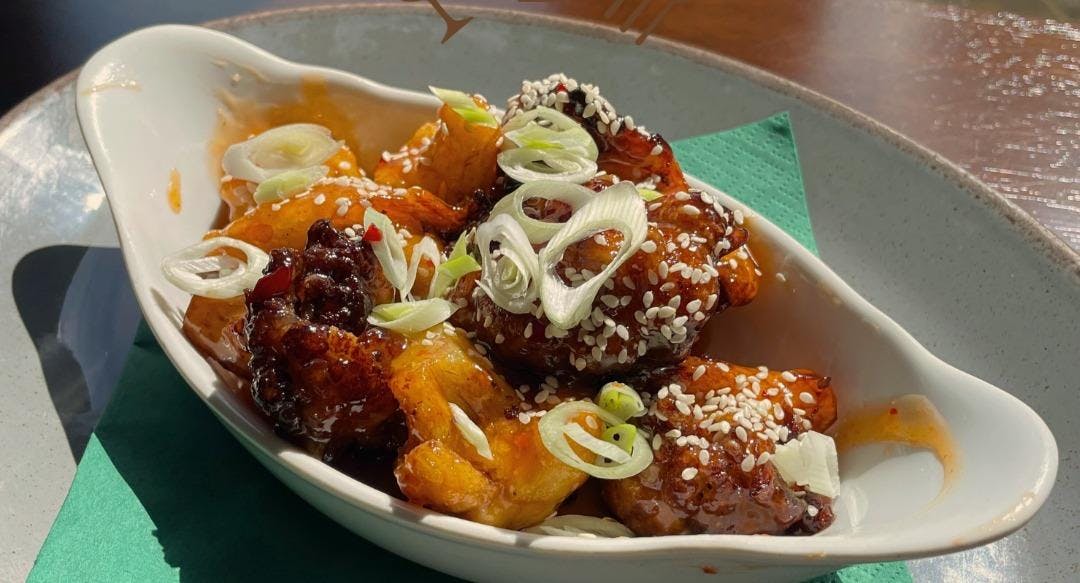 Photo of restaurant The Three Crowns in Bushey Heath, London - Photo 2