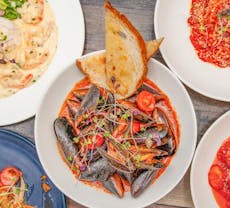 Restaurant Max's Corner in Essendon, Melbourne