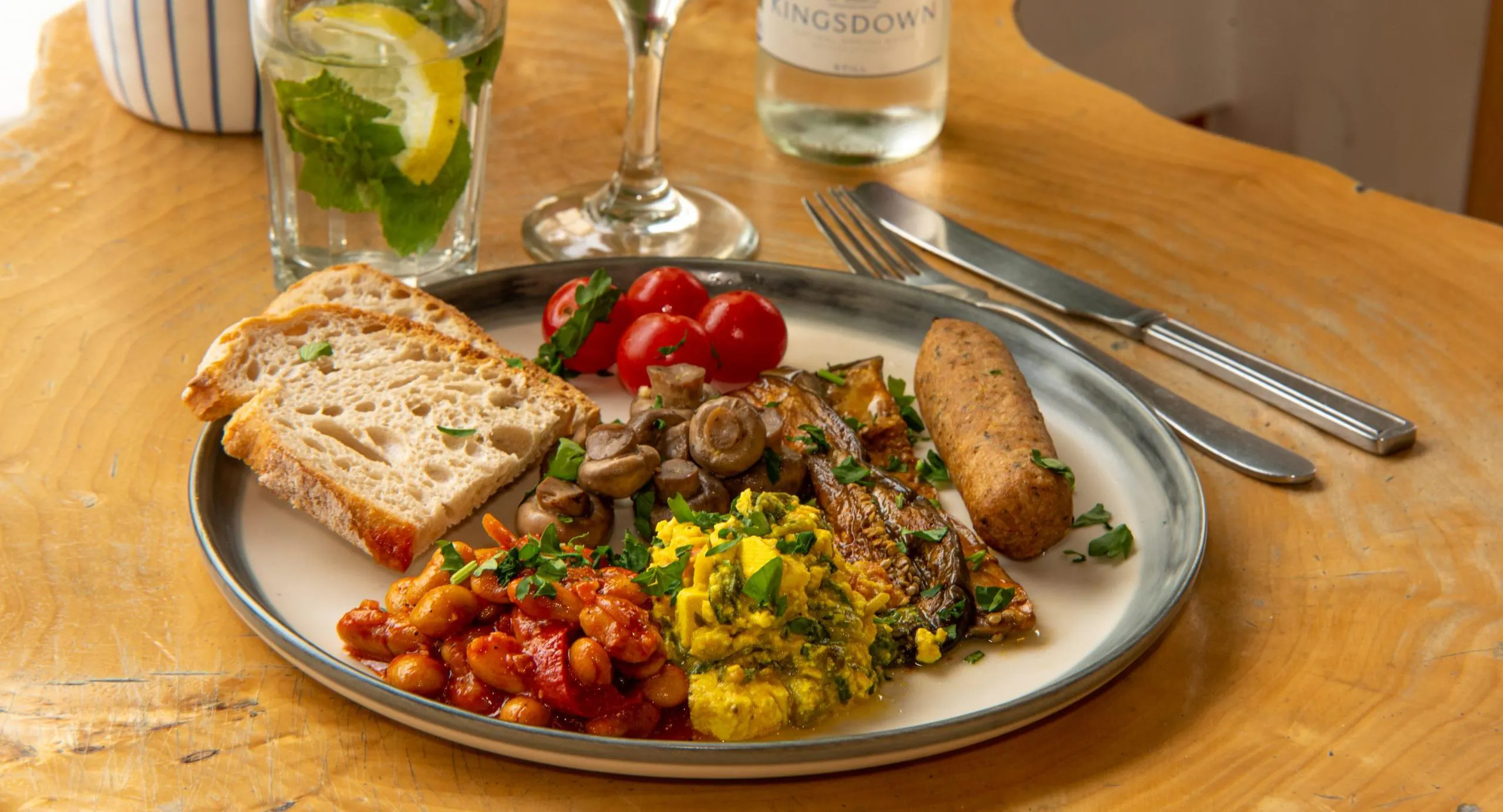 Photo of restaurant OctaGreen in Putney, London - Photo 5