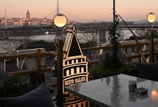Fatih, İstanbul şehrindeki Resto Galata Terrace restoranı