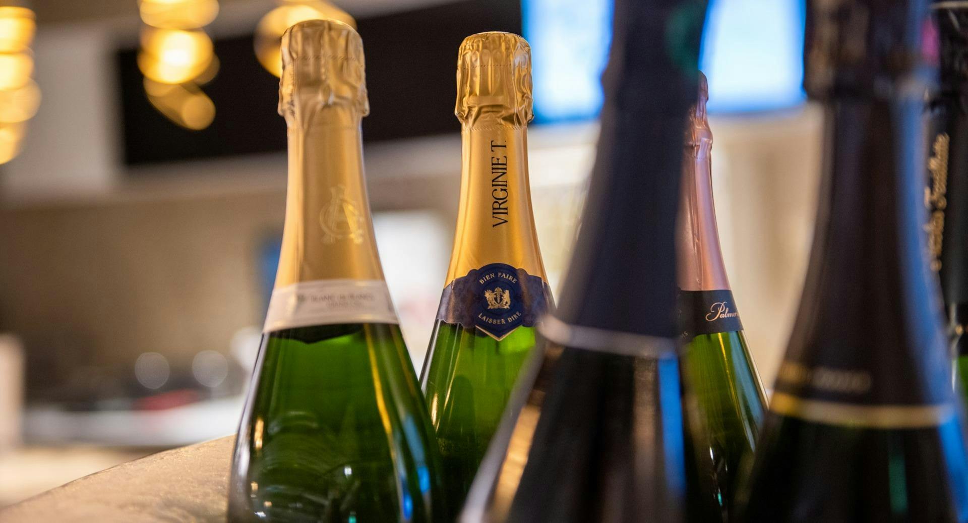 Photo of restaurant Champagner Club Bar in Friedrichstadt, Dusseldorf - Photo 3