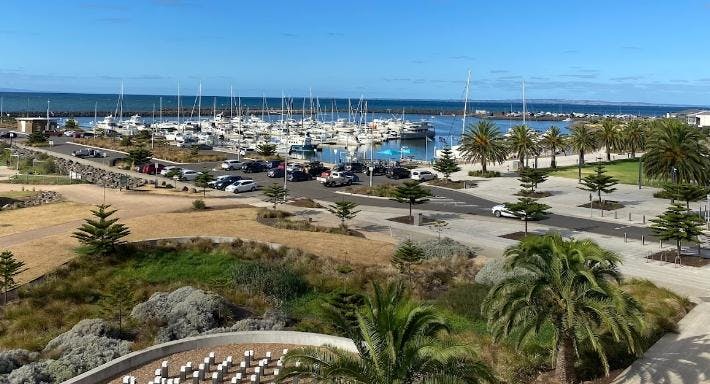 Restaurant The Bay Cafe & Bar in Werribee, Melbourne