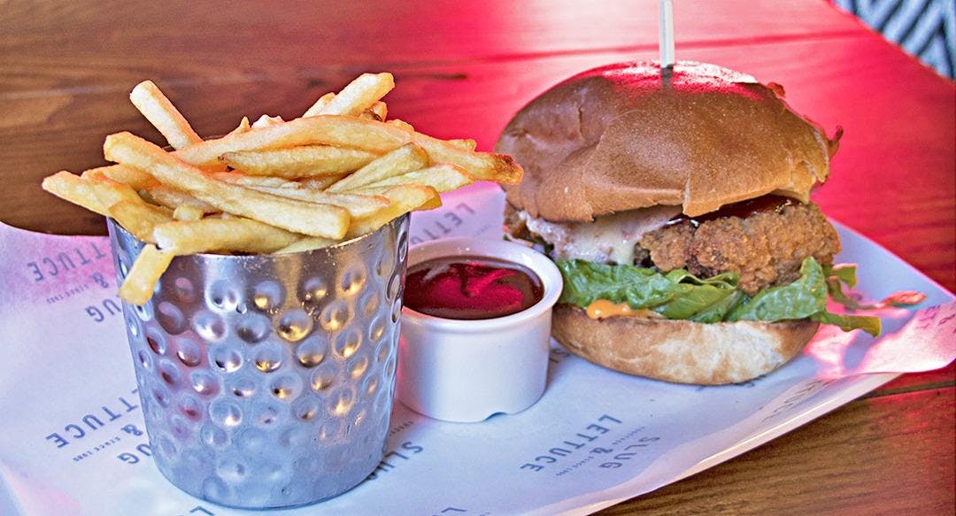 Restaurant Slug and Lettuce Tower Bridge in Soho, London