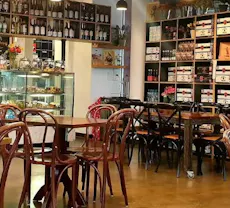 Restaurant Alamanda Cafe & Bistro in Point Cook, Melbourne