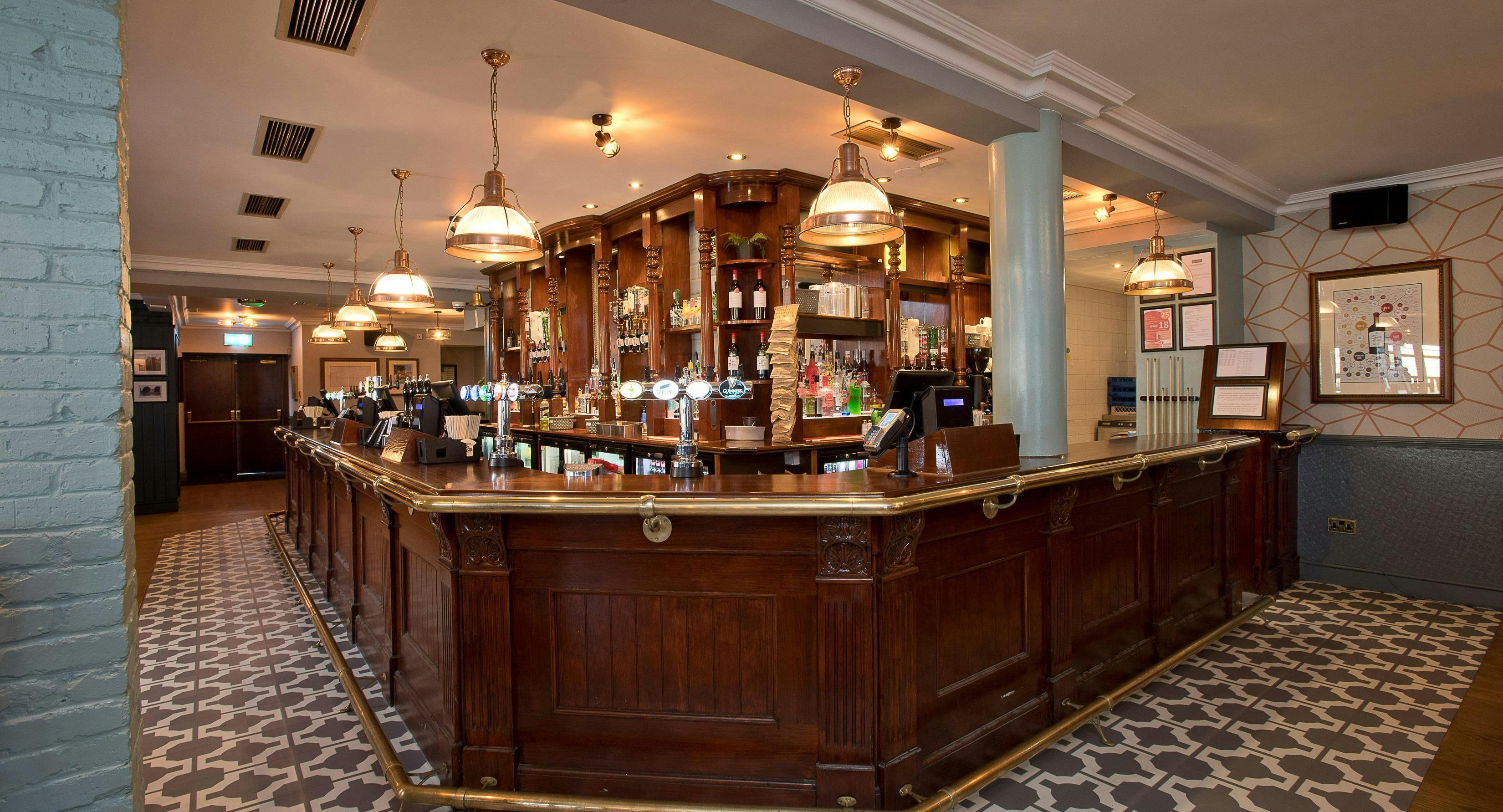 Restaurant Beehive Basildon in Town Centre, Basildon