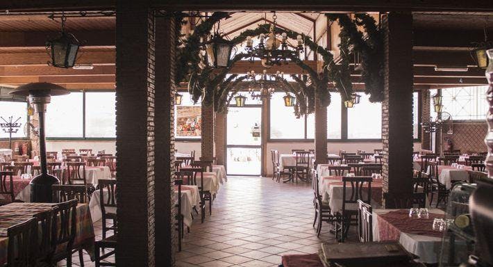 Restaurant Basilio 1960 in Pianura, Naples
