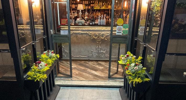 Restaurant DEJAVU ENOSTERIA_ IL VERO SUSHI DI CARNE 1°specializzato a ROMA in Centocelle, Rome