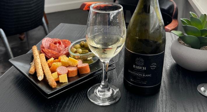 Restaurant Parkdale wine bar in Parkdale, Melbourne