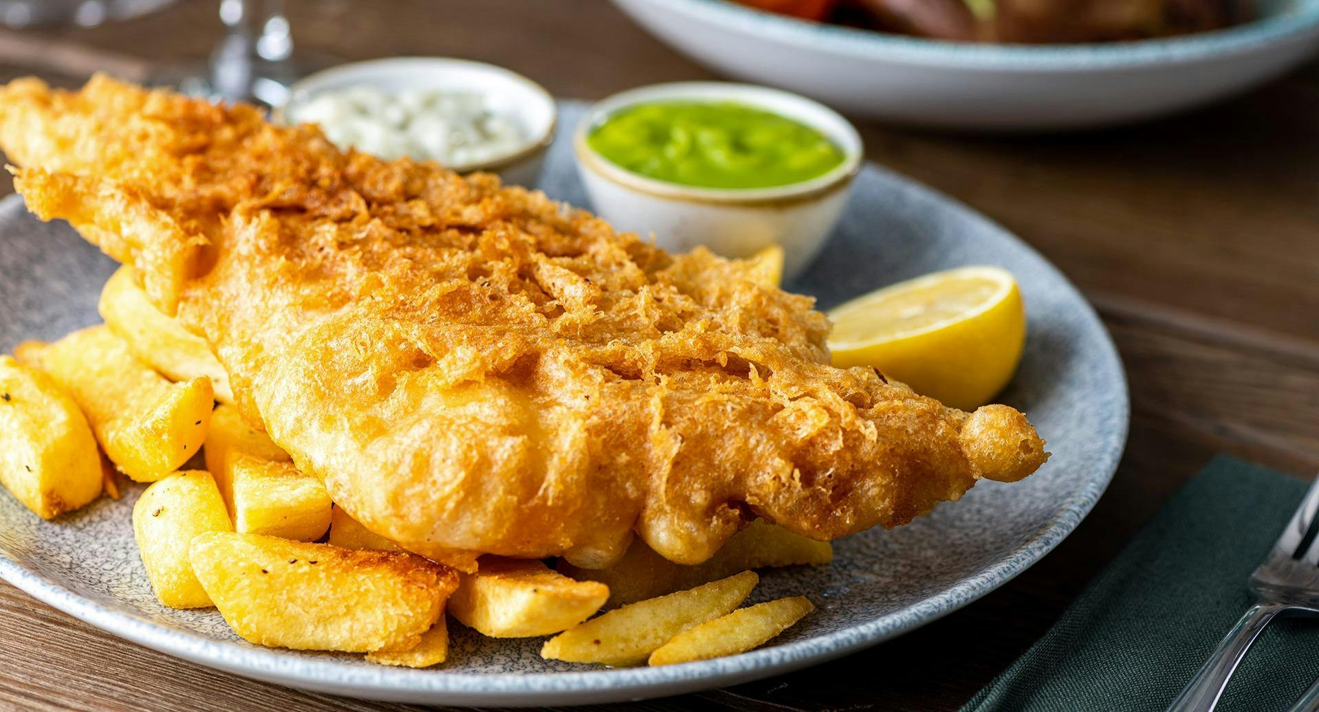 Restaurant The Red Lion in Barnt Green, Birmingham