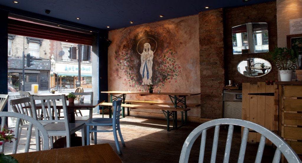 Photo of restaurant Viva Dalston in Shacklewell, London