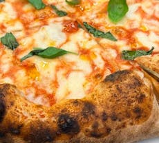 Restaurant Pizzeria Vincenzo Capuano Nola in Nola, Naples