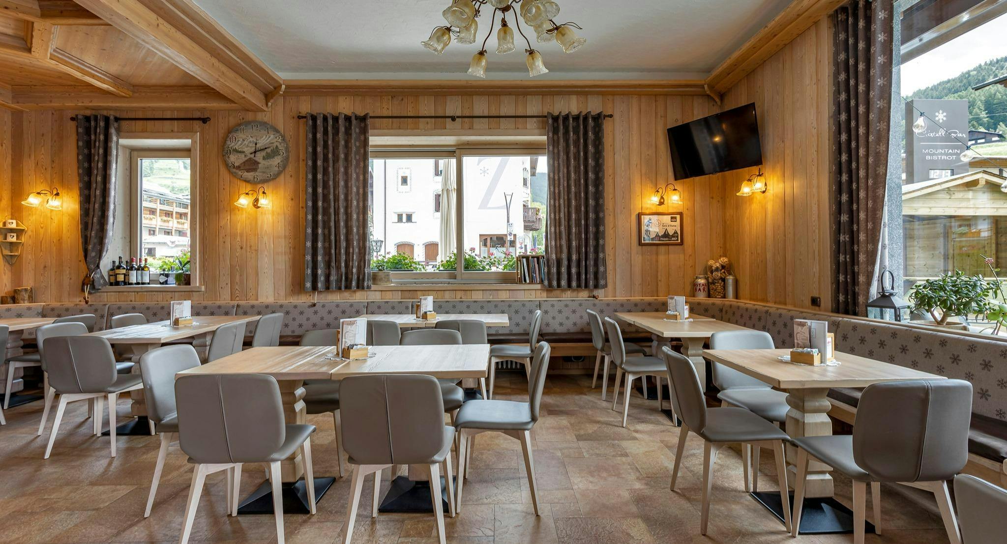 Photo of restaurant Cristall Bar Mountain Bistrot in Bormio, Sondrio