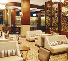 Kartal, İstanbul şehrindeki Kartal Titanic Compass Restaurant & Bar restoranı