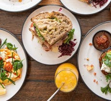 Restaurant Dad and the Frog Cafe in Surry Hills, Sydney