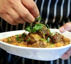 Restaurant Wooden Spice in North Curl Curl, Sydney