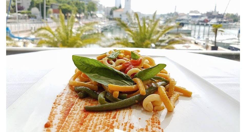 Ristorante Club Nautico A Rimini Centro Prenota Ora