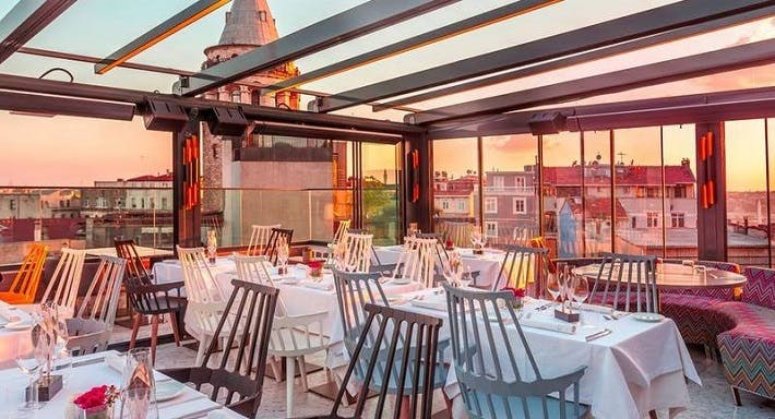 Beyoğlu, İstanbul şehrindeki Robin's Galata restoranının fotoğrafı