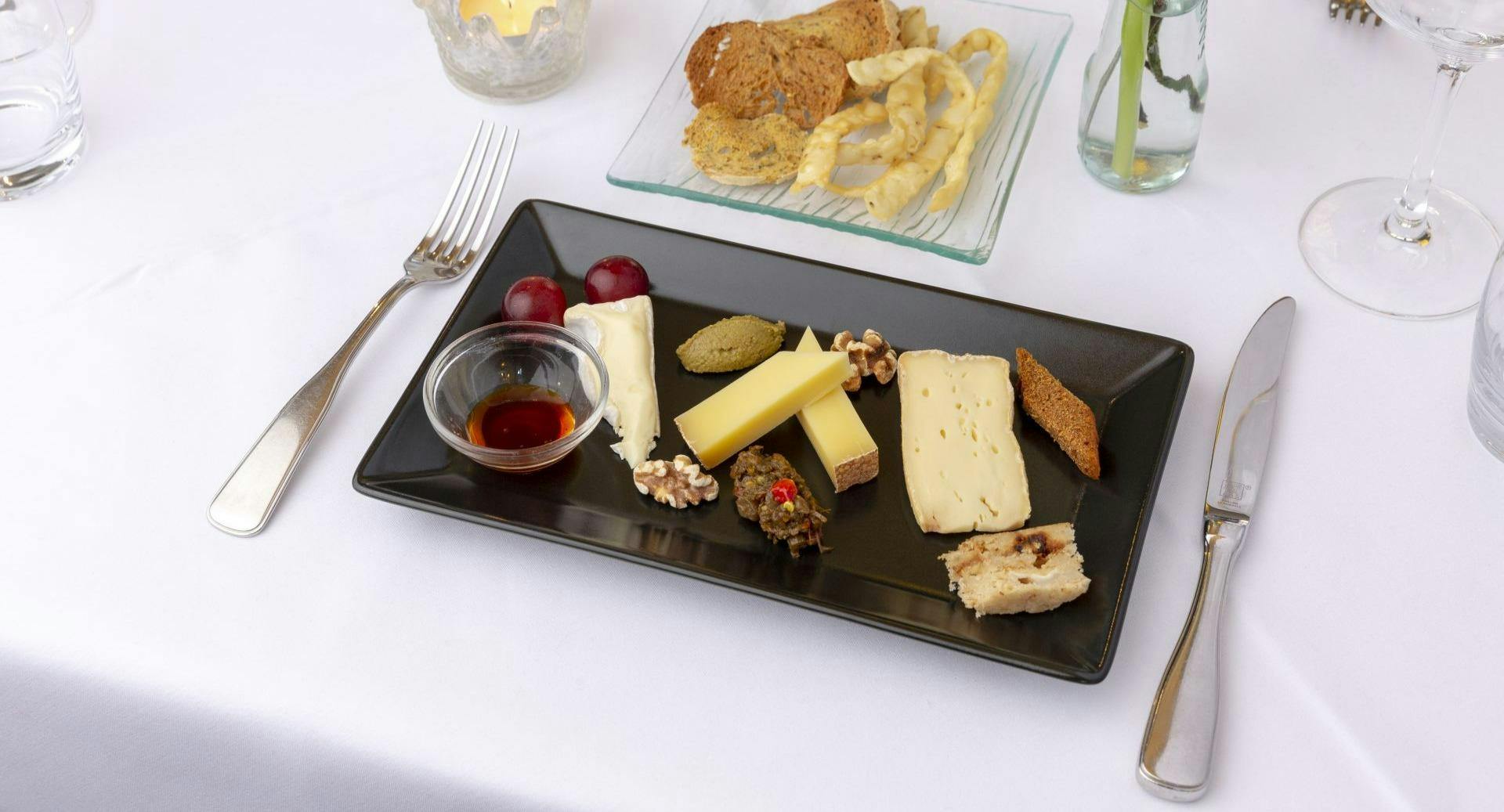 Photo of restaurant Restaurant Der Vierte König in Neustadt-Süd, Cologne - Photo 3