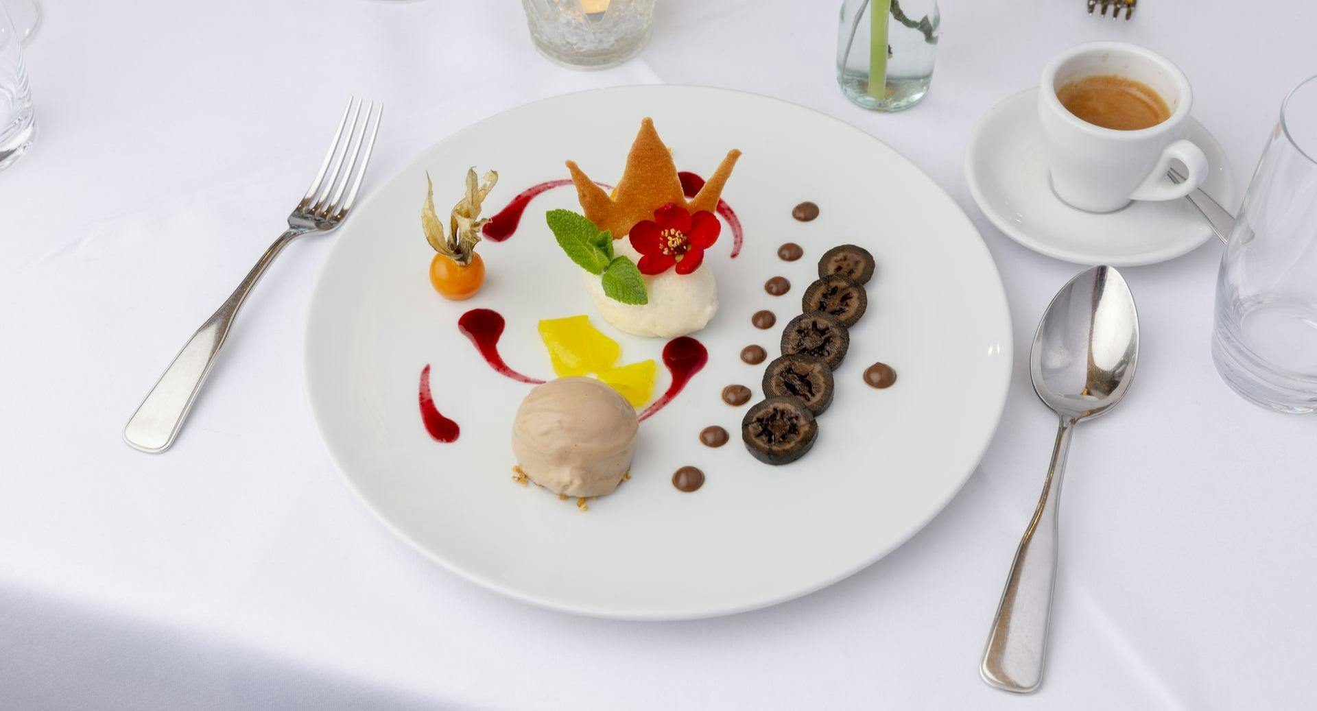 Photo of restaurant Restaurant Der Vierte König in Neustadt-Süd, Cologne - Photo 5