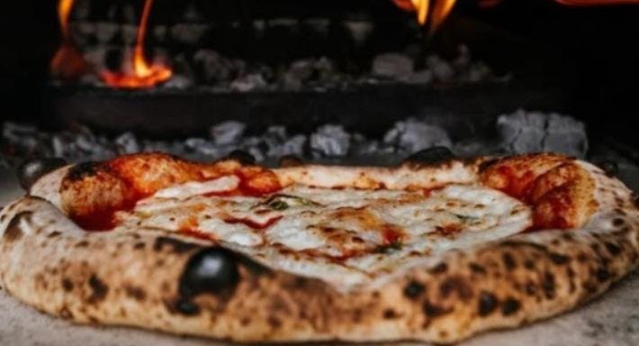 Ristorante Da Zio Peppe a Santa Maria la Carita, Napoli