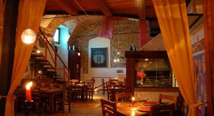 Restaurant Tiflis Braceria Pizzeria in Centro Storico, Genoa