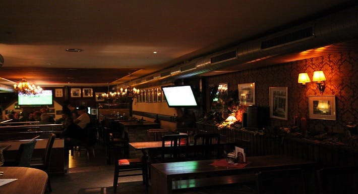 Image 1 of restaurant James Joyce Irish Pub